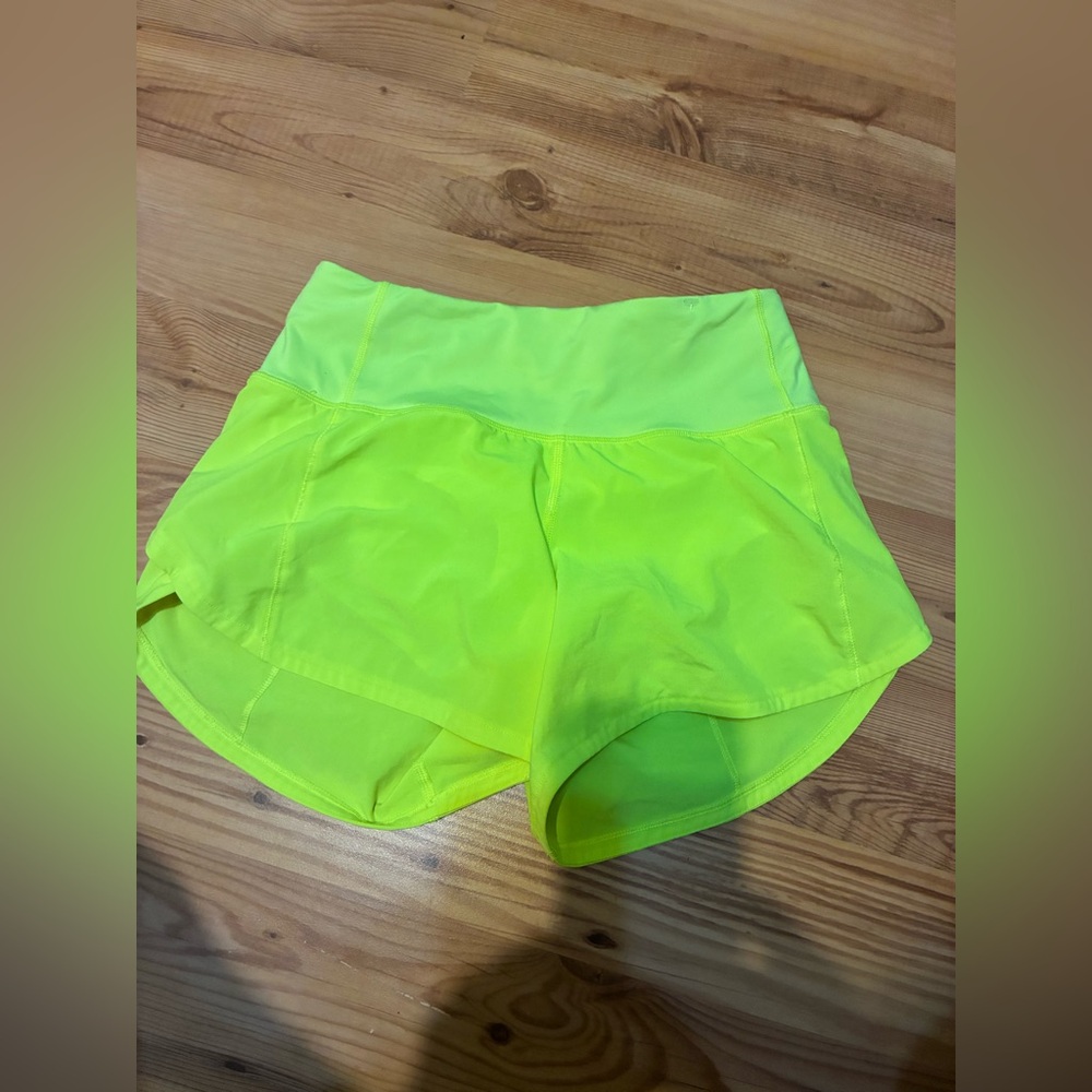 Lululemon Neon Yellow Athletic Leggings - Bright Yellow running shorts Sz 0